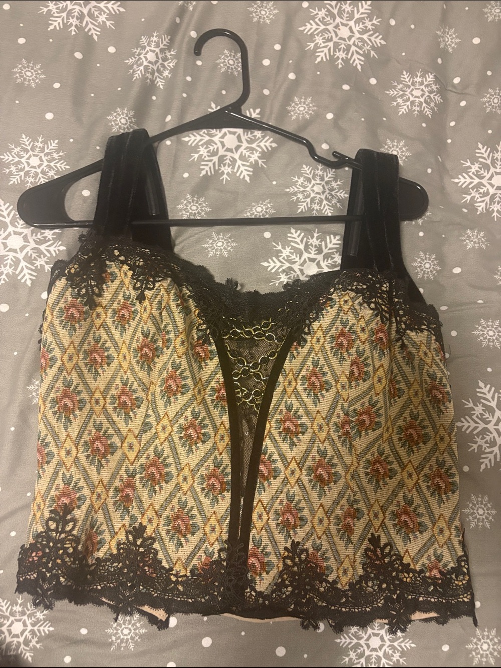 Lacemade used once only!!! Floral Diamond-Print Lace Trim Camisole